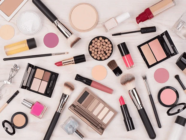Minimal Makeup